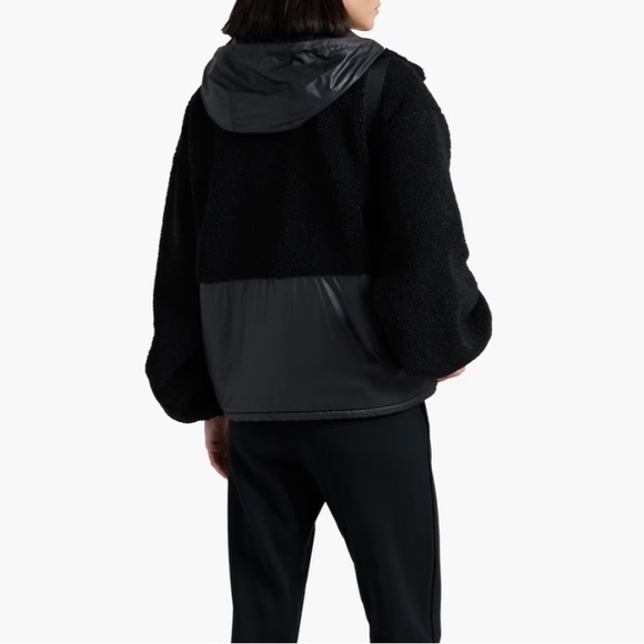 FRAME mix media high pile fleece jacket with vest insert in noir, sz. S - Picture 9 of 10